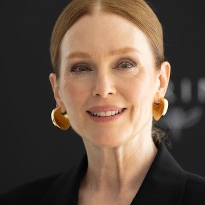 icon for Julianne Moore