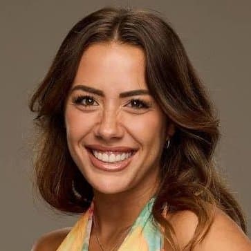 icon for Dee Valladares
