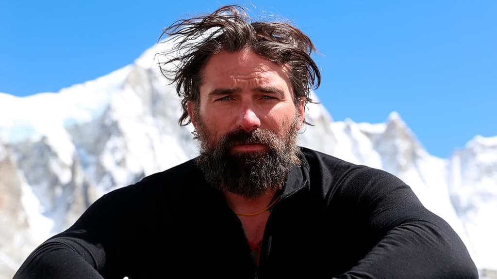 icon for How long will it take Ant Middleton to summit Everest?