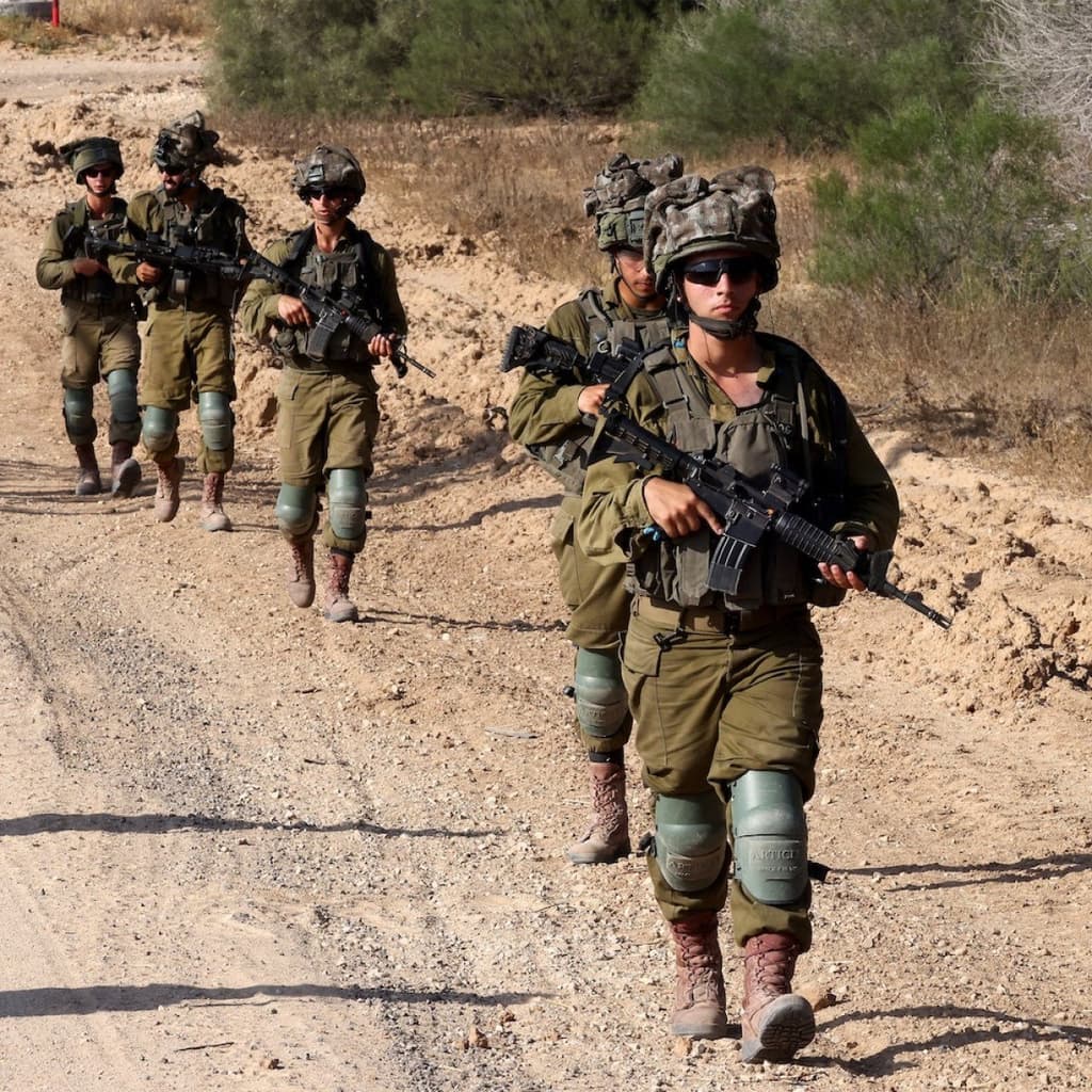 Will Israel launch a major ground offensive in Lebanon by January 31?
