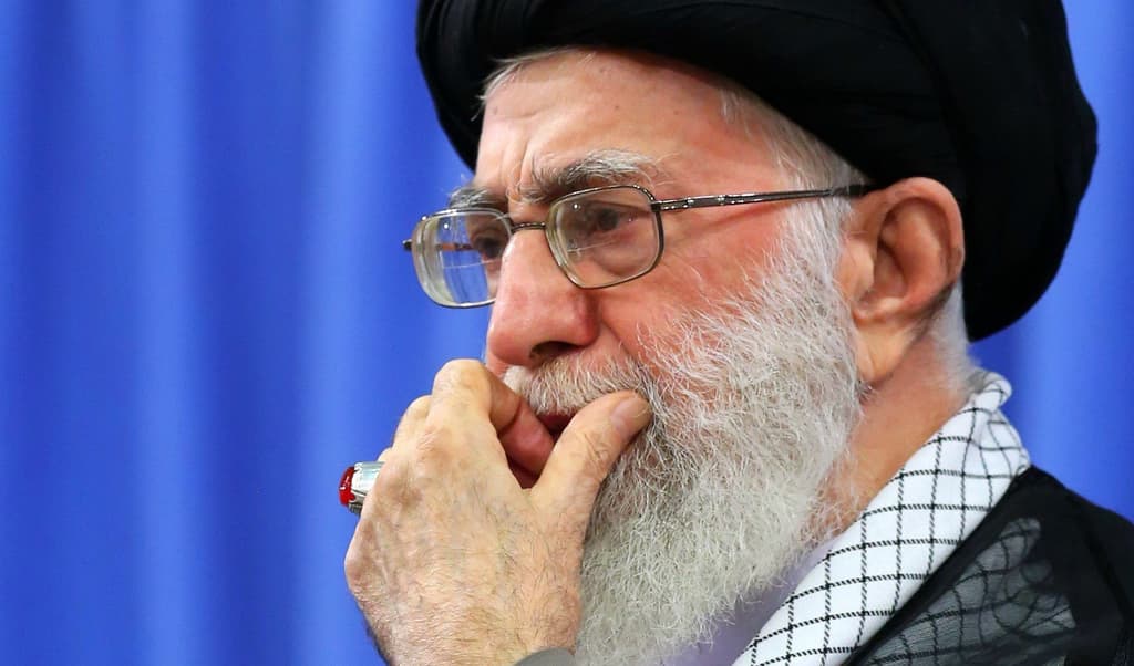 Will Khamenei leave Iran by Jan 31?